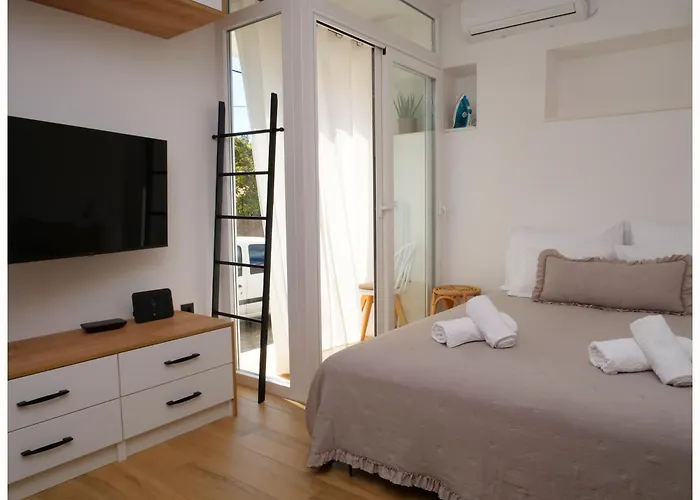 Angie Apartman Primosten